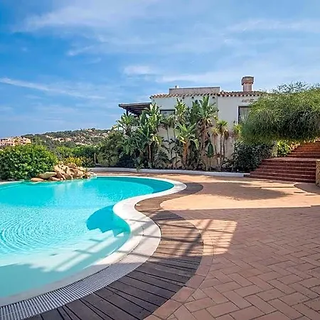 Apartahotel Il Giardino Degli Oleandri