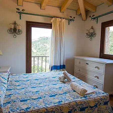 Apartahotel Il Giardino Degli Oleandri 4*