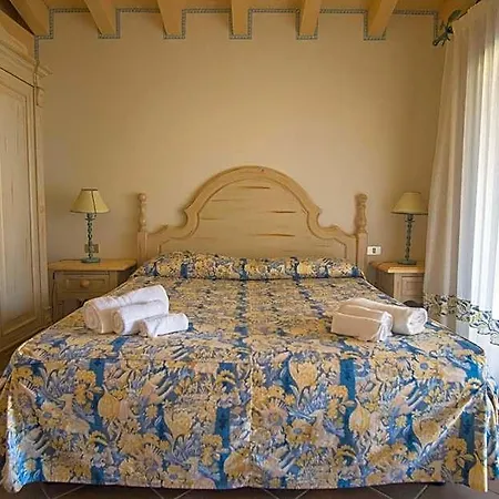 Il Giardino Degli Oleandri Apartahotel